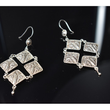 Vintage 925 Sterling Silver Earrings