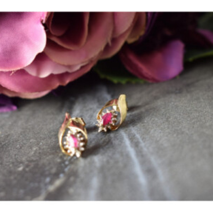 10K Yellow Gold Ruby & Diamonds Earrings