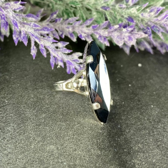 925 Sterling Silver Hematite Ring Size 5.5