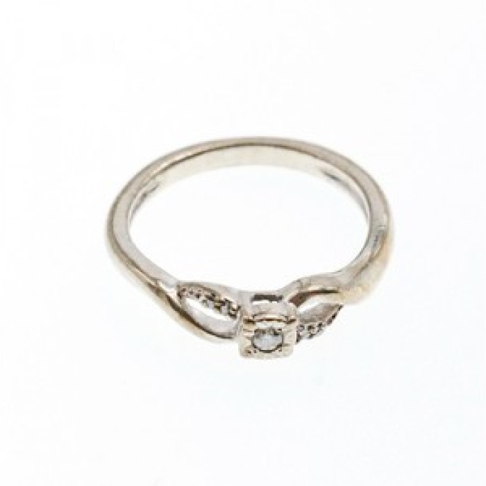 925 Sterling Silver White Sapphire Ring Size 6.5