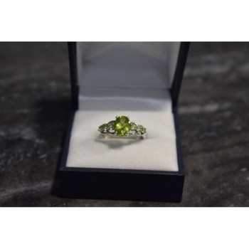 925 Sterling Silver Peridot & Tsavorite Ring Size 6.5