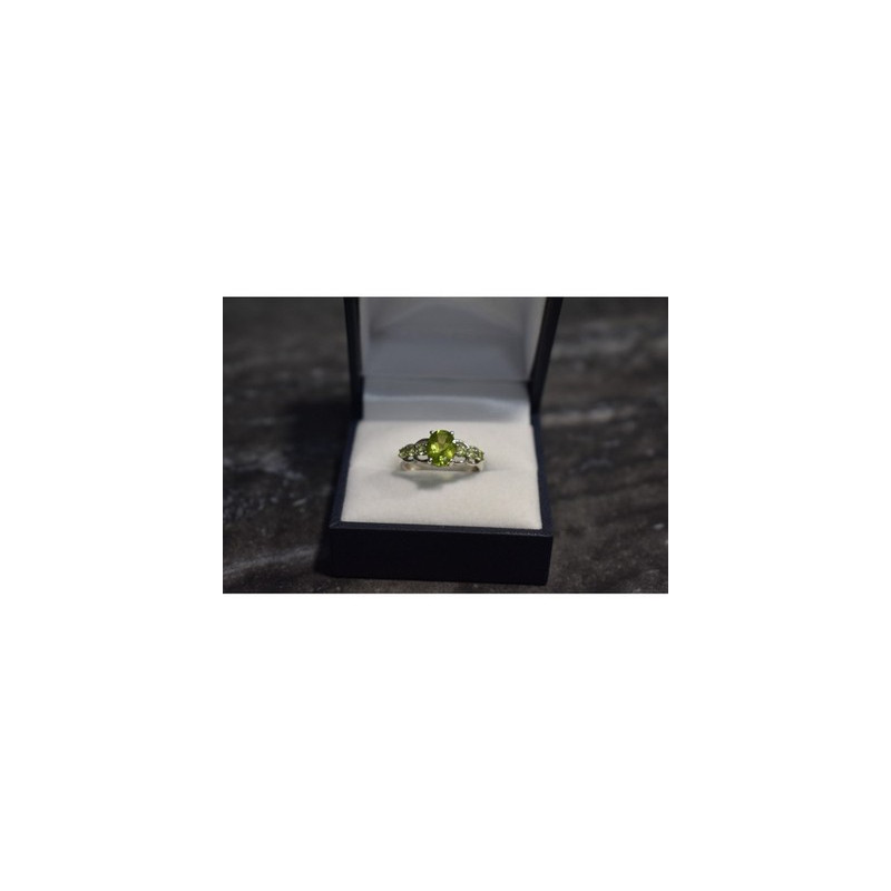 925 Sterling Silver Peridot & Tsavorite Ring Size 6.5