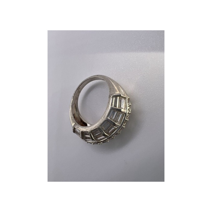 925 Sterling Silver & CZ Ring Size 5
