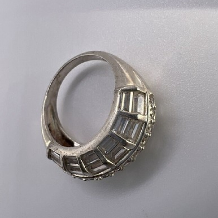 925 Sterling Silver & CZ Ring Size 5