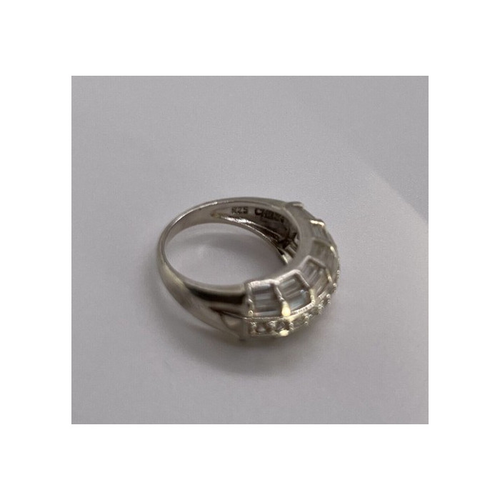 925 Sterling Silver & CZ Ring Size 5