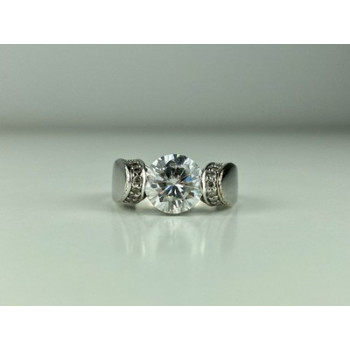 925 Sterling Silver CZ Ring Size 7
