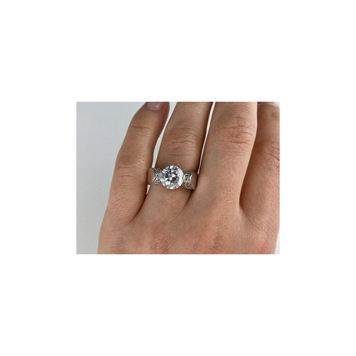 925 Sterling Silver CZ Ring Size 7