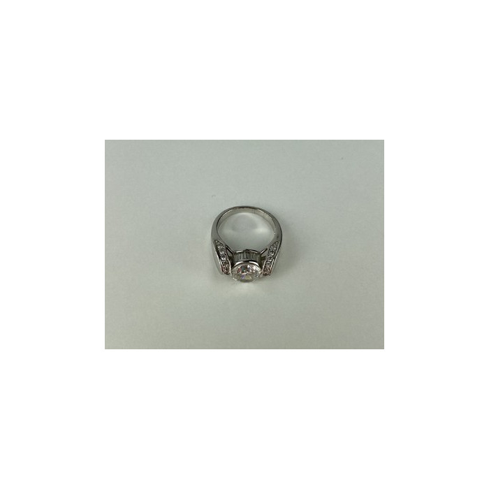 925 Sterling Silver CZ Ring Size 7