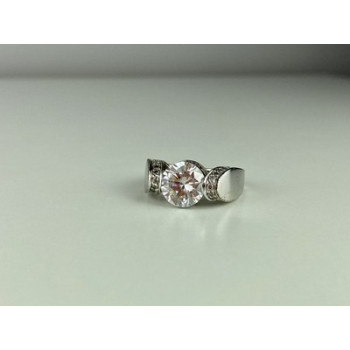 925 Sterling Silver CZ Ring Size 7