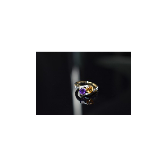10K YELLOW / WHITE GOLD AMETHYST & HELIODOR RING SIZE 5.5