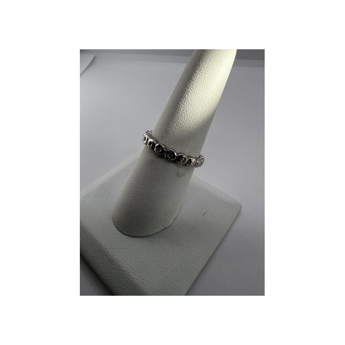 925 Sterling Silver & CZ Ring Size 7