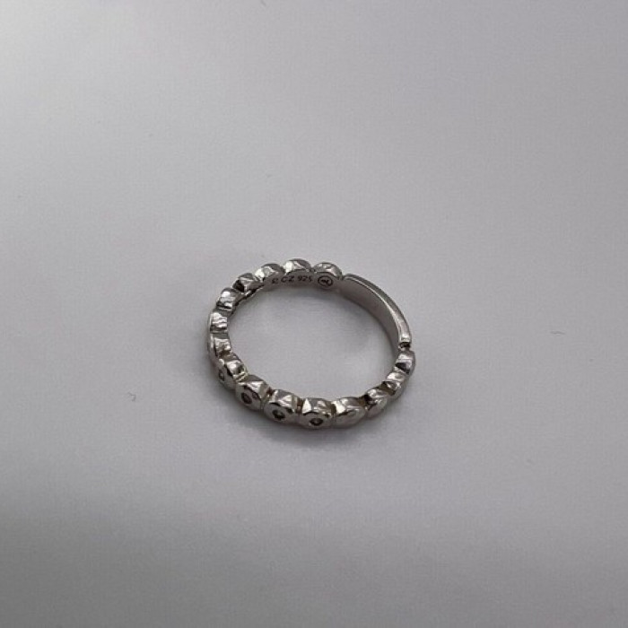 925 Sterling Silver & CZ Ring Size 7