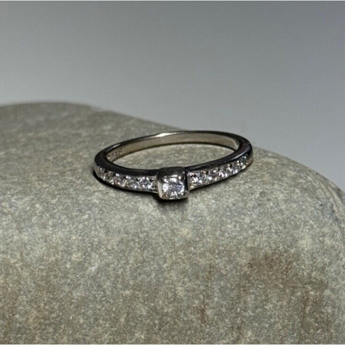 925 Sterling Silver CZ Ring Size 6.5