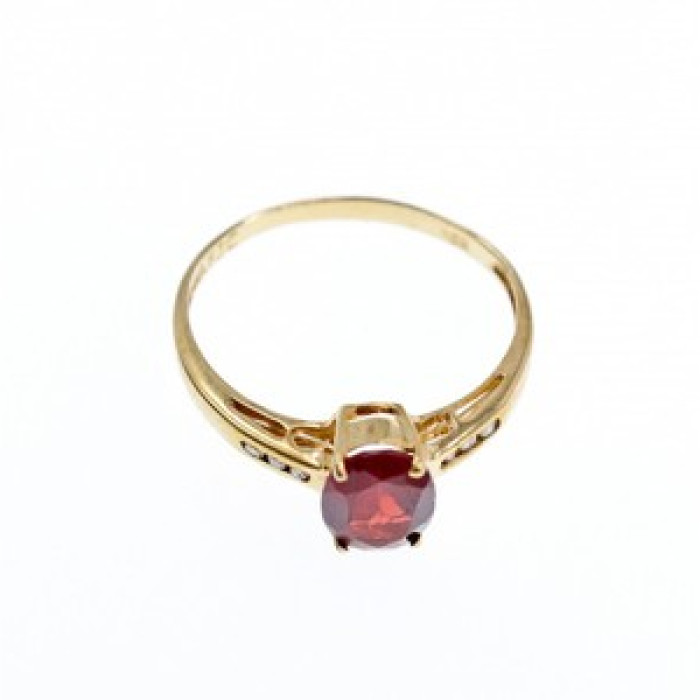 10K Yellow Gold Garnet & Diamonds Ring Size 6.5
