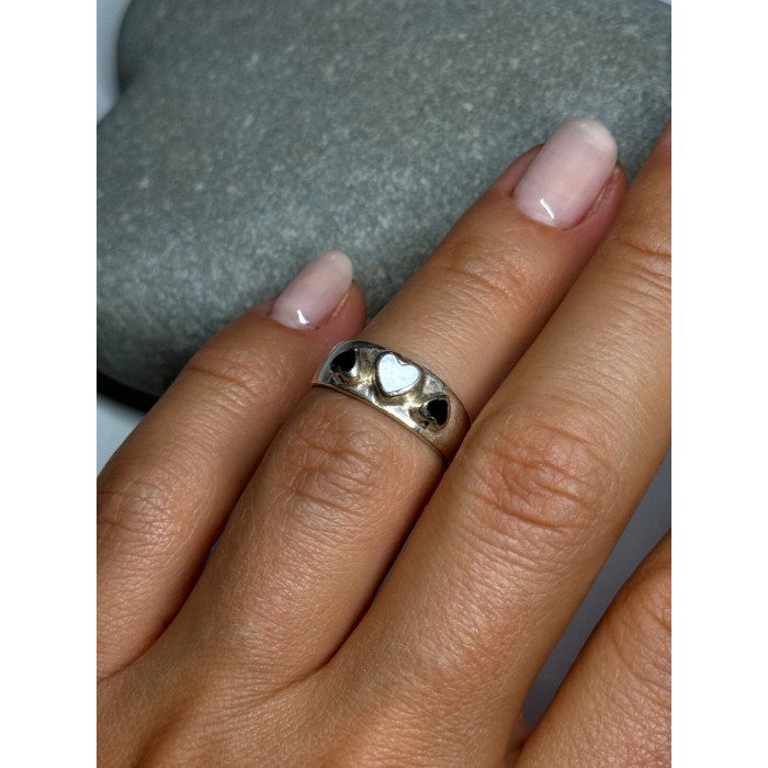 925 Sterling Silver Abalone & Enamel Hearts Ring Size 5
