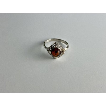 Vintage 925 Sterling Silver Amber Ring Size 5.5