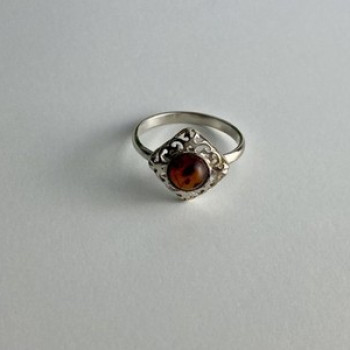 Vintage 925 Sterling Silver Amber Ring Size 5.5