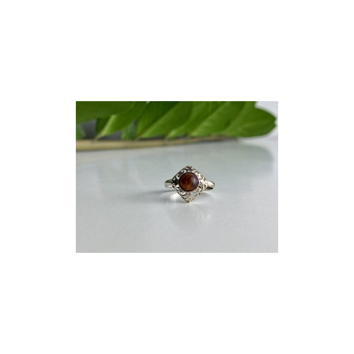 Vintage 925 Sterling Silver Amber Ring Size 5.5