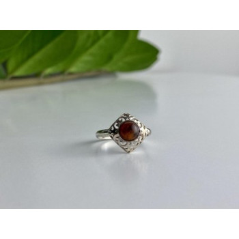 Vintage 925 Sterling Silver Amber Ring Size 5.5