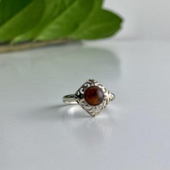 Vintage 925 Sterling Silver Amber Ring Size 5.5