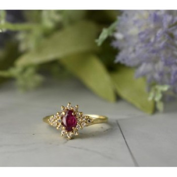 14K Yellow Gold Ruby & Diamonds Ring Size 8