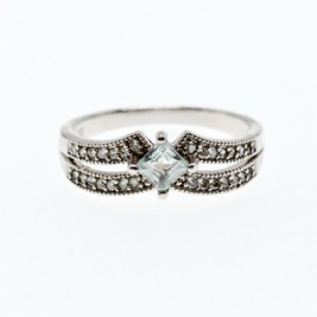 925 Sterling Silver Aquamarine & CZ Ring Size 11
