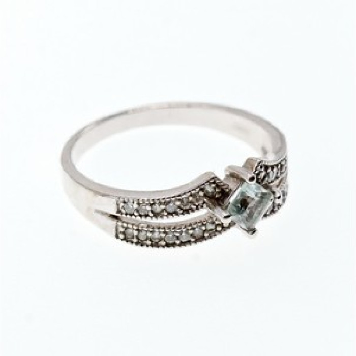 925 Sterling Silver Aquamarine & CZ Ring Size 11