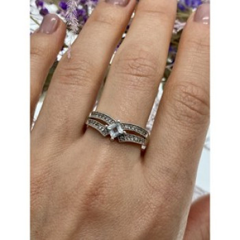 925 Sterling Silver Aquamarine & CZ Ring Size 11
