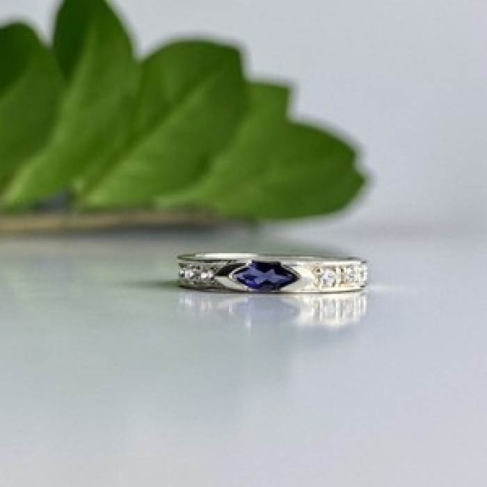 925 Sterling Silver Iolite & CZ Band Ring Size 6.5