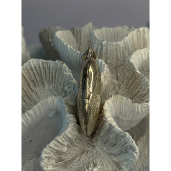 925 Sterling Silver Engraved Design Oval Locket Pendant Length 1.80 inch