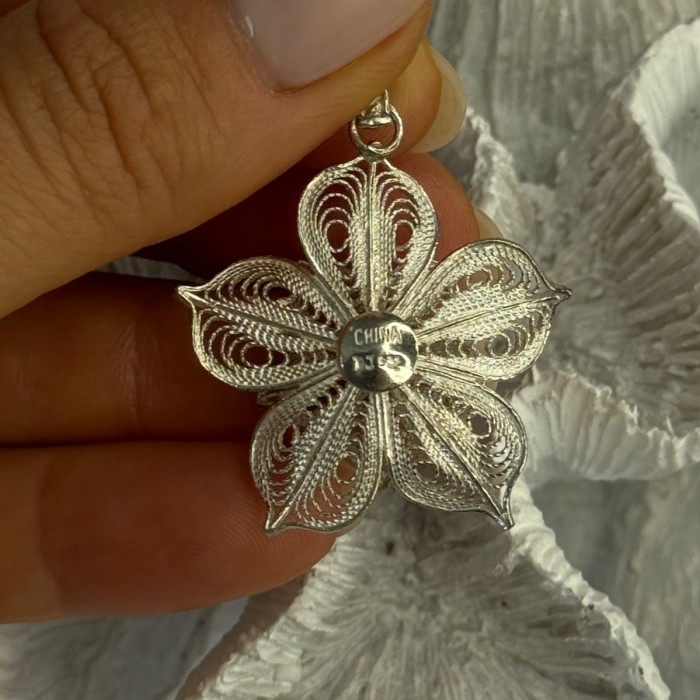 925 Sterling Silver Flower Pendant Length 1.50 Inch