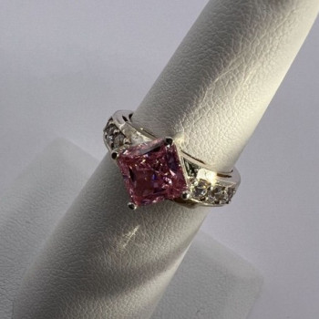 925 Sterling Silver & Pink CZ Ring Size 5.5
