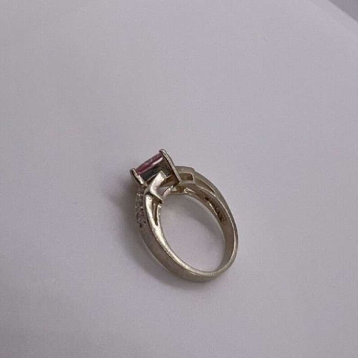 925 Sterling Silver & Pink CZ Ring Size 5.5