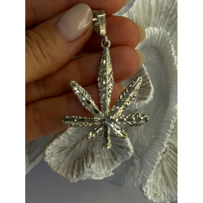 925 Sterling Silver Leaf Pendant Length 2.40 inch