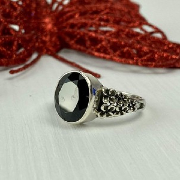 925 Sterling Silver Black Onyx Ring Size 11.75