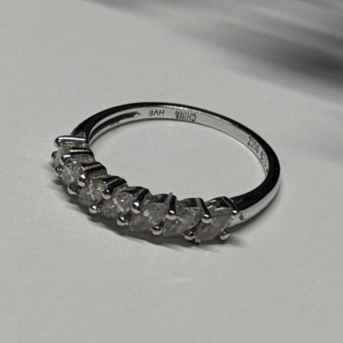 925 Sterling Silver CZ Ring Size 8.5