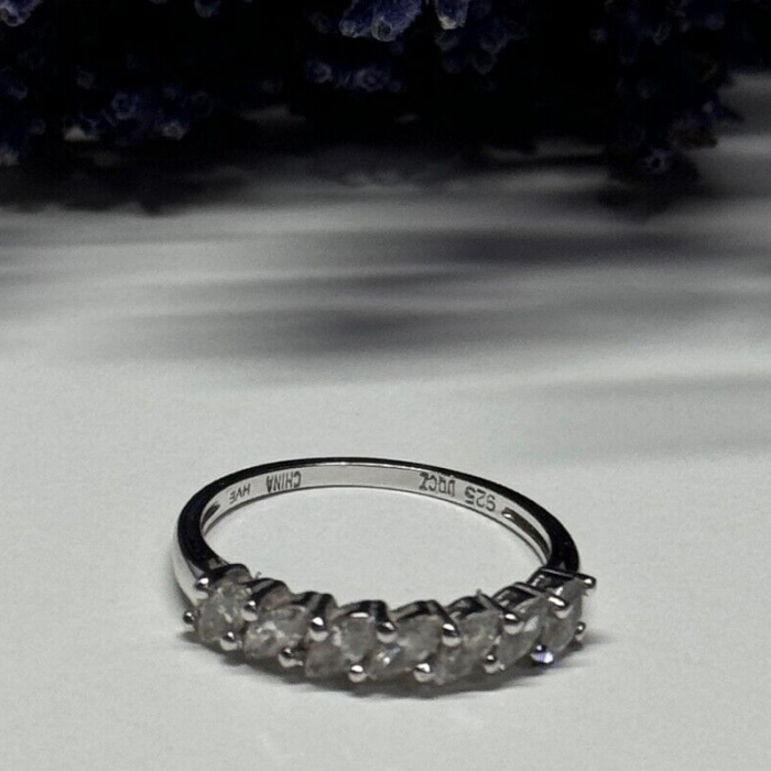 925 Sterling Silver CZ Ring Size 8.5