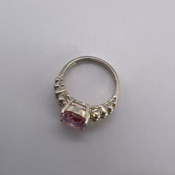 925 Sterling Silver Pink CZ Ring Size 4.5