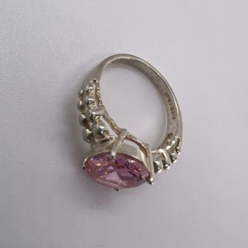 925 Sterling Silver Pink CZ Ring Size 4.5