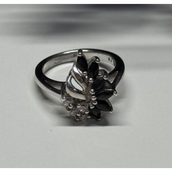 925 Sterling Silver Sapphire & Beryl Ring Size 4.5