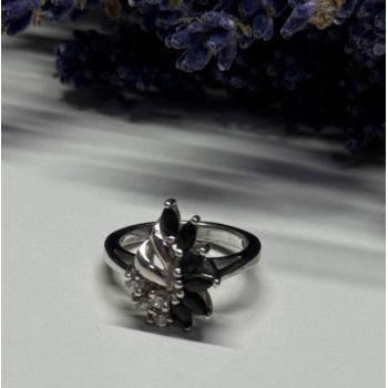 925 Sterling Silver Sapphire & Beryl Ring Size 4.5