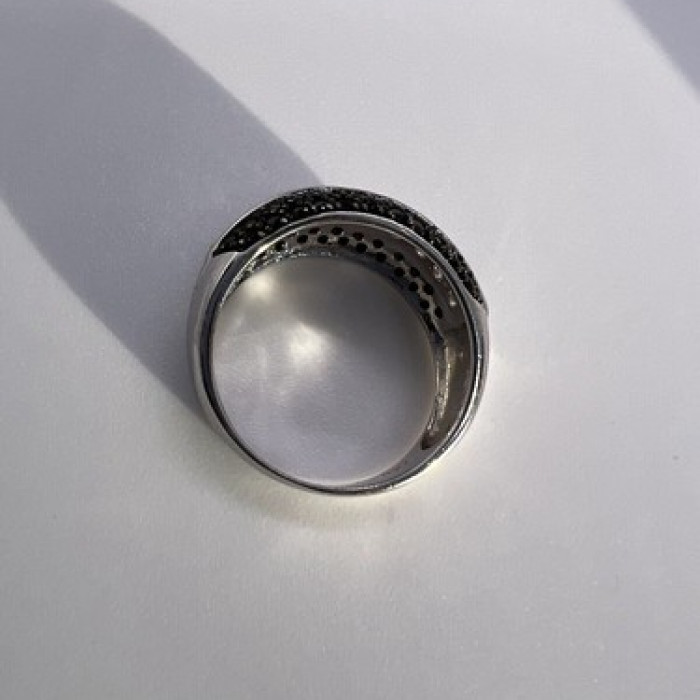 925 Sterling Silver Black & White Spinel Ring Size 6
