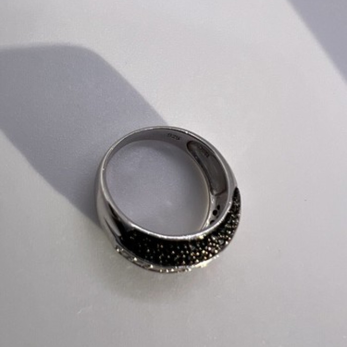 925 Sterling Silver Black & White Spinel Ring Size 6