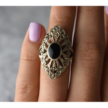 925 Sterling Silver Black Tourmaline & Marcasites Ring Size 6