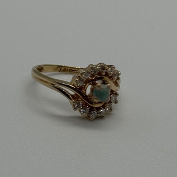 14K Yellow Gold Jadeite & Diamonds Ring Size 3