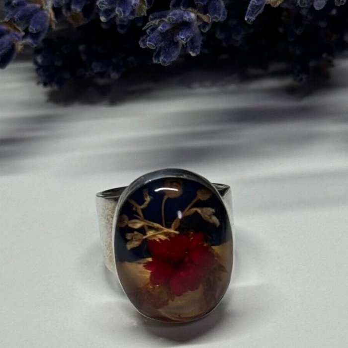 925 Sterling Silver With Natural Flowers In Epoxy Resin Ring Size 5