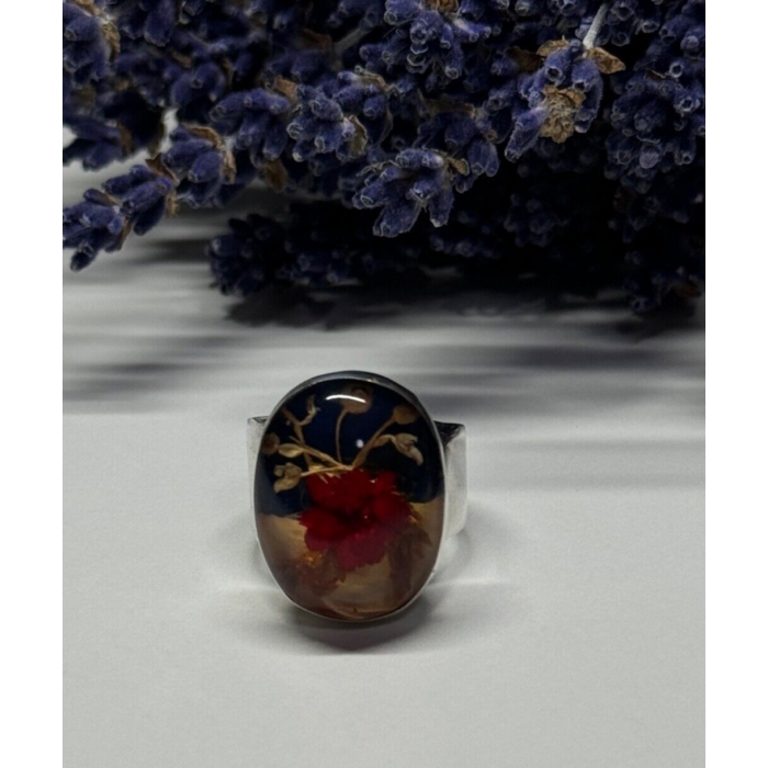 925 Sterling Silver With Natural Flowers In Epoxy Resin Ring Size 5