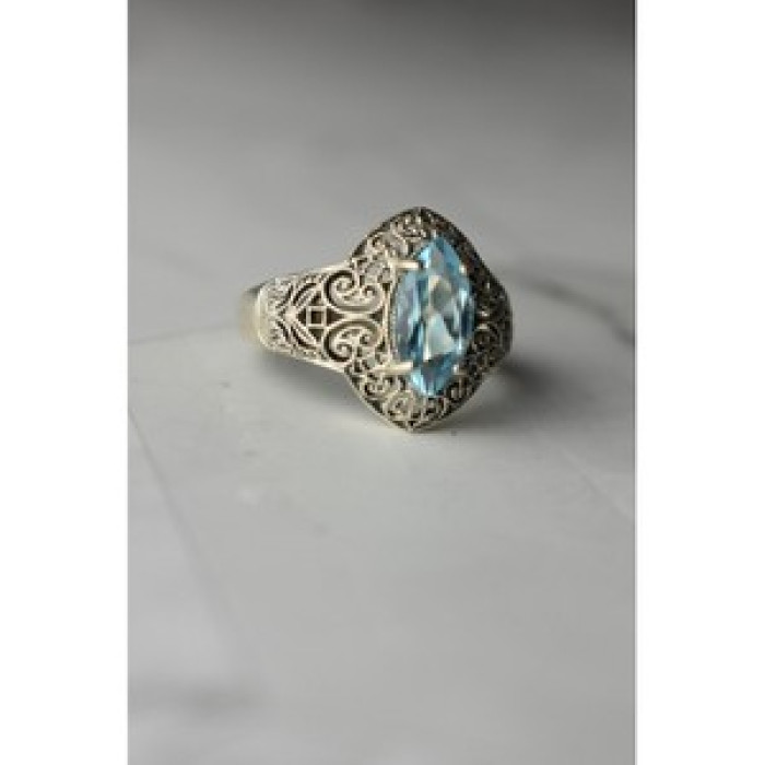 925 Sterling Silver Blue Spinel Openwork Ring Size 8.5