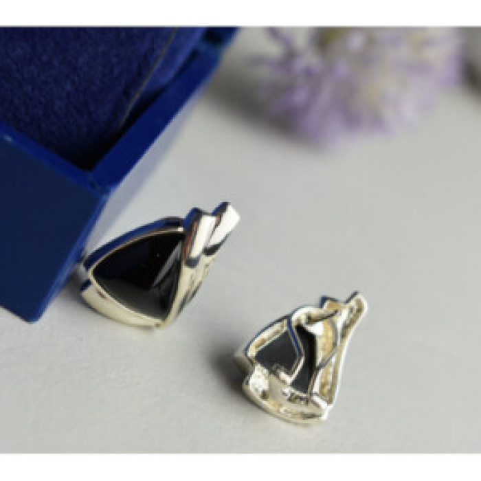 925 Sterling Silver Black Nephrite Earrings