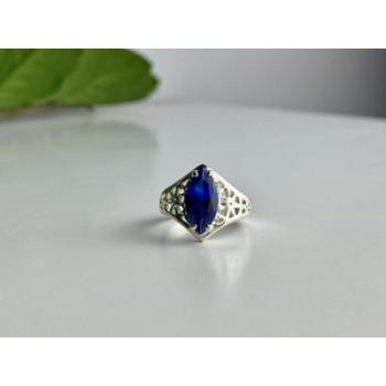 925 Sterling Silver Blue Tourmaline Ring Size 6.5